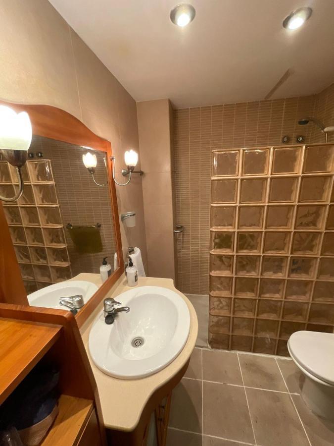 Habitaciones Bonitas Mairena del Aljarafe Bagian luar foto